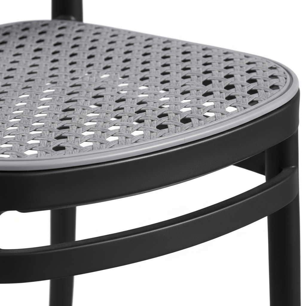 Rattan  Cinza x Preto